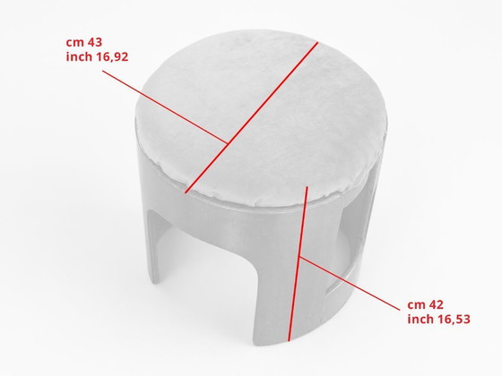 Image 1 of Pouf Sgabello Artigianale Vintage Anni ’60/’70 – Legno Curvato con Cuscino Sfoderabile in Velluto Ocra