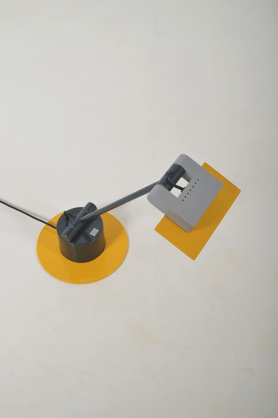 Image 1 of Aero-Lampe, entworfen von Ettore Sottsass für Bieffeplast, 1980er Jahre