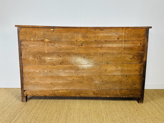 Image 1 of Buffet provinciale in noce, 1800