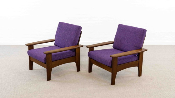 Image 1 of Set van 2 scandinavische fauteuils in teak met paarse bekleding