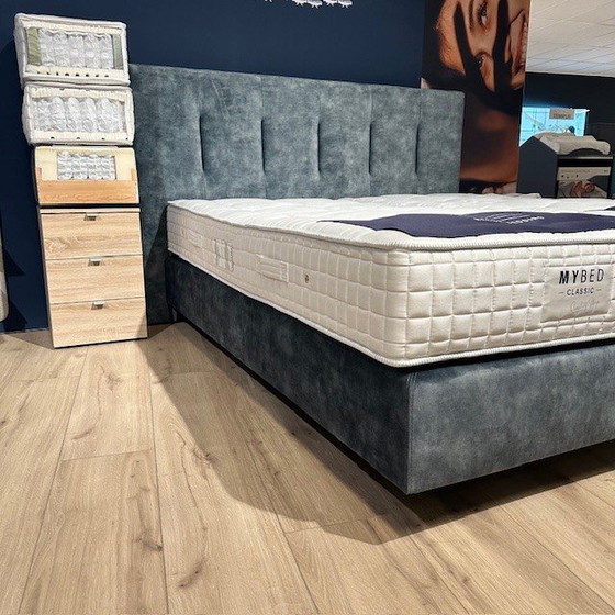 Image 1 of Recor Bedding Fessura box spring - 180x210