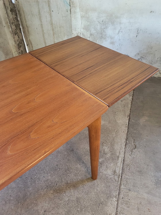 Image 1 of Table de salle à manger extensible en teck par Grete Jalk pour Glostrup