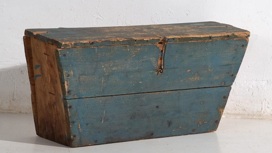 Malle de rangement antique (c.1920) #112 – Armoires de rangement, Rustic (photo 3 of 40)