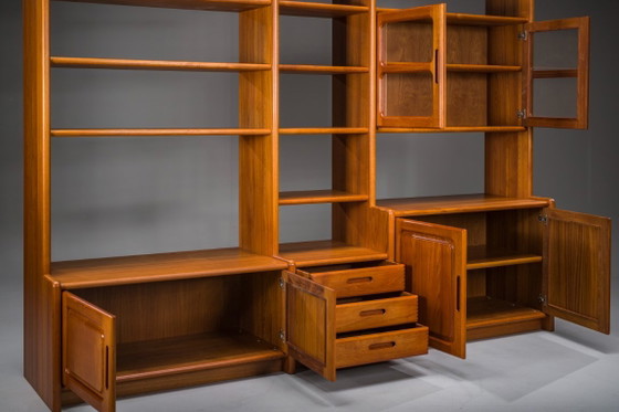 Mid-Century Modern Deense modulaire teak wandmeubel van Dyrlund, Denemarken, jaren 70 – Boekenkasten, Wood (photo 4 of 11)