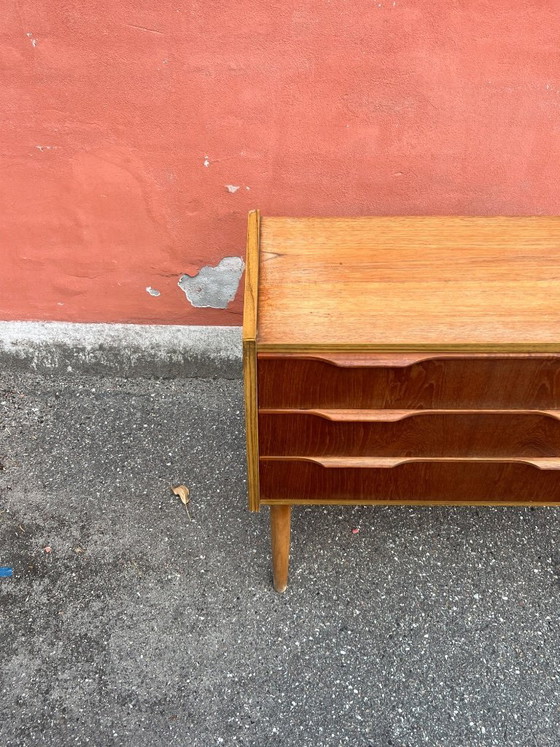 Image 1 of Cassettiera/comodino vintage danese in teak, stile Mid-Century Modern, anni '60.
