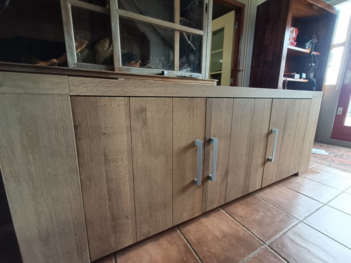 Zeer mooi hard houten dressoir 
