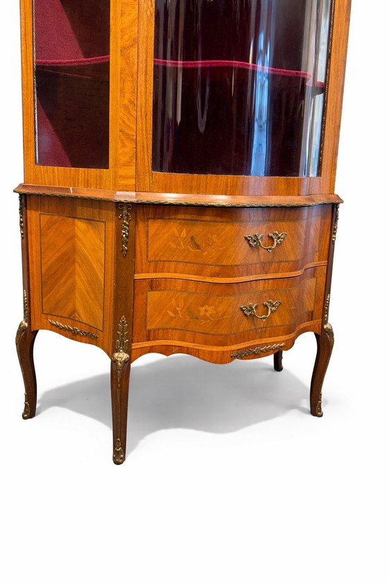 Vitrina antigua estilo Luis XV – Madera (photo 5 of 5)