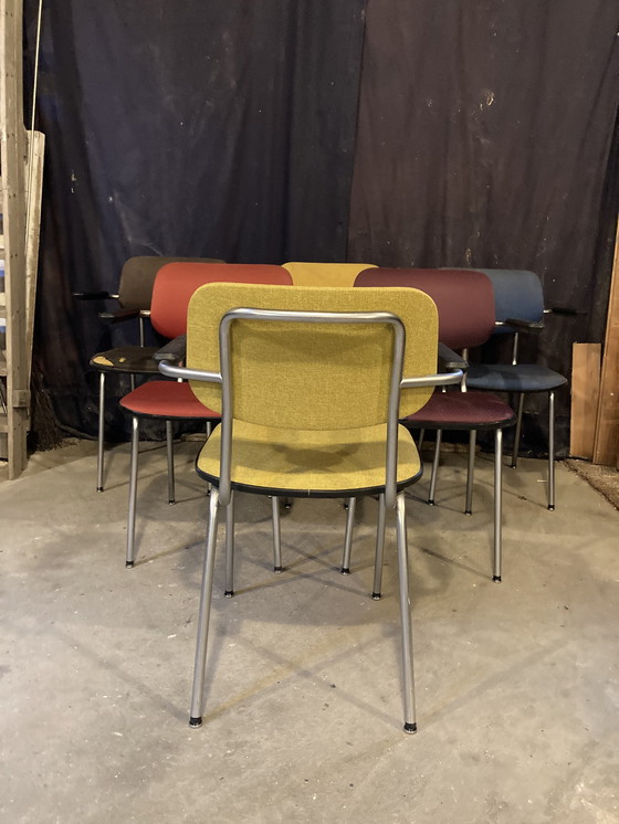 Image 1 of 6 x Gispen stoelen (model 1235 Cirrus)
