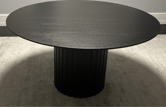 Image 1 of pedestal table
