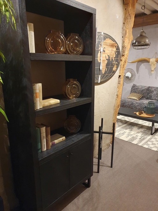 Librería nocturna de Dtp.Home Interiors