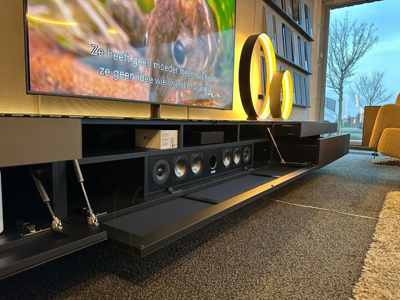 Image 1 of Mobile TV Spectral Ameno