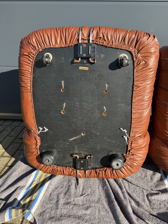 Image 1 of Cassina Soriana original de los años 70 de 4 plazas + 2x1 plazas Tobia & Afra Scarpa en cuero coñac