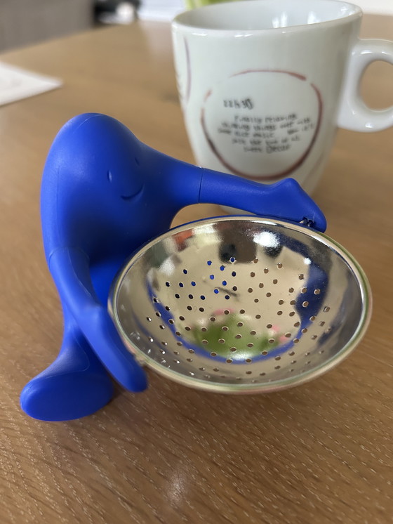 Image 1 of Vintage tea strainer Alessi Te O