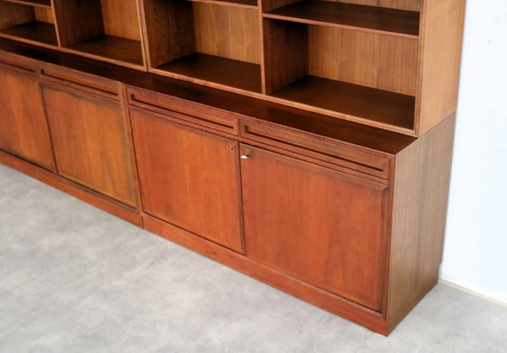 Image 1 of Bibliothèque double suédoise vintage