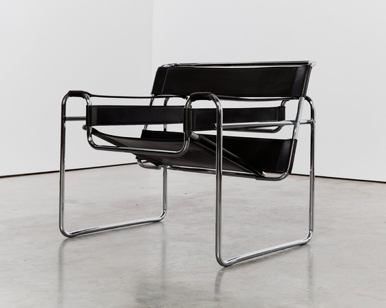 Image 1 of Sedia originale di Wassily - edizione Fasem - timbrata