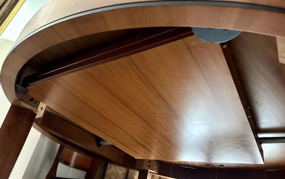 Image 1 of Mesa de comedor redonda con sillas Giorgetti Leon Krier