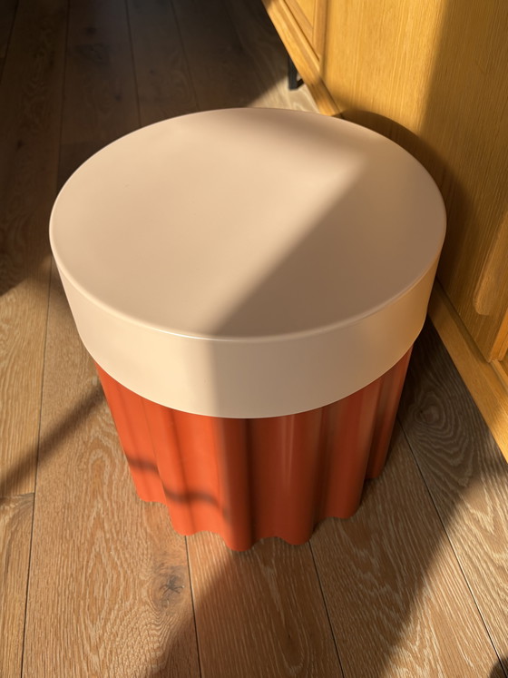 Image 1 of Table d'appoint Ikea x couleur brute