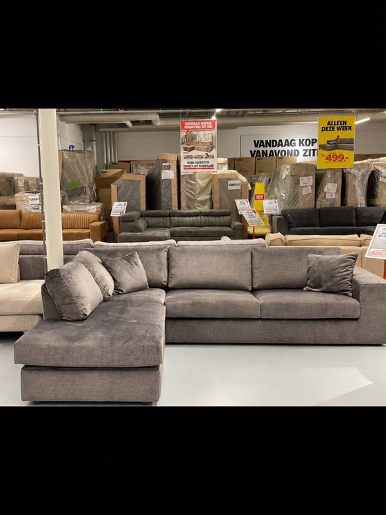 Grijze Hoekbank - Comfortabel en Stijlvol – Seats and Sofas, Hoekbanken, Suede (photo 4 of 5)