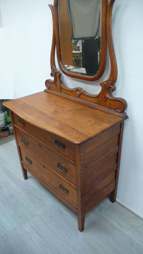 Image 1 of Cassettiera antica con specchio, 3 cassetti e specchio basculante, noce americano, circa 1900