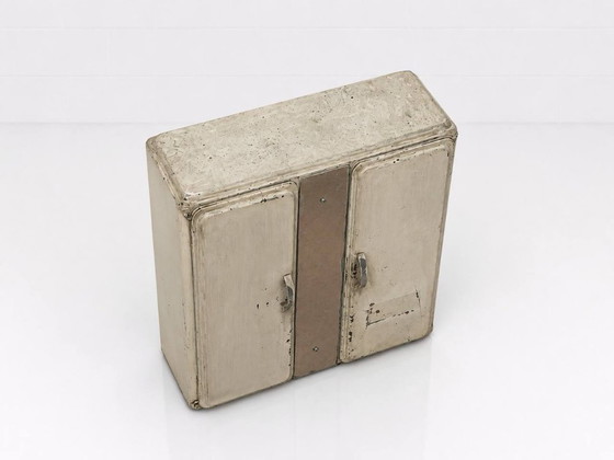Image 1 of Vintage Franse metalen medicijnkast, jaren 1940