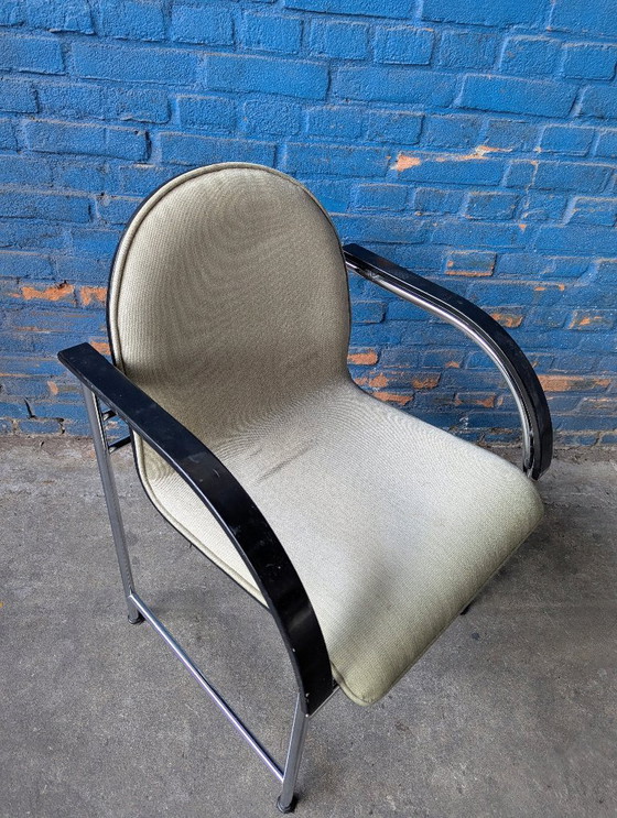 Image 1 of Vintage Arco BK dining chairs -chrome & black-.