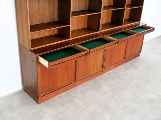 Image 1 of Bibliothèque double suédoise vintage