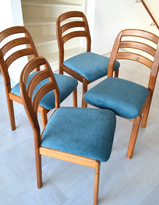 Image 1 of Sedie da pranzo vintage danesi con tavolo