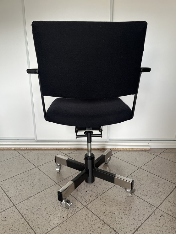 Image 1 of Gispen 1637