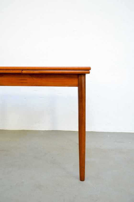 Image 1 of Vintage dining table, kitchen table, teak, mid-century, 60s/70s, extendable, retro