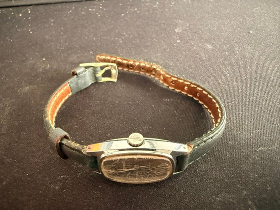 Tissot Stylist – Cadeaus, Glass, Leather (photo 5 of 5)