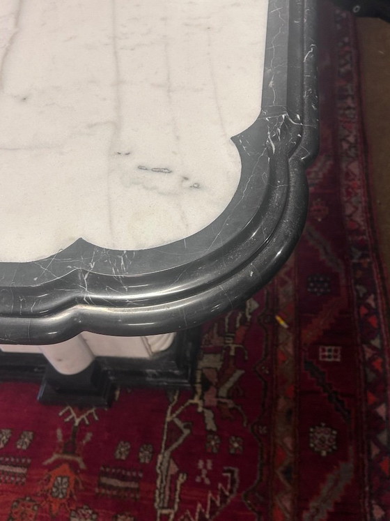 Image 1 of Black and white Hollywood marble table, Regency seventies