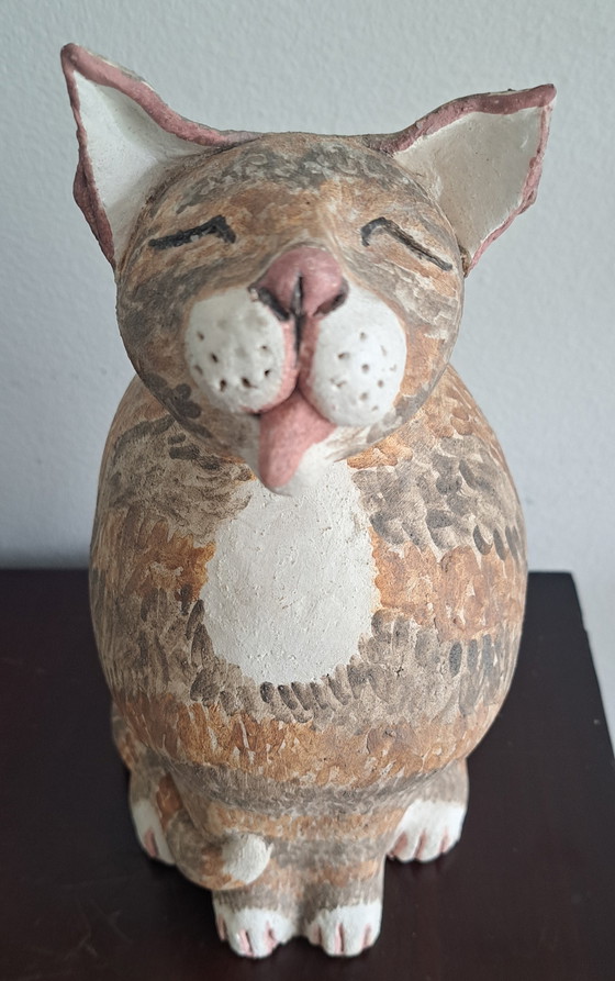 Image 1 of Scultura di gatto in ceramica, realizzata a mano.