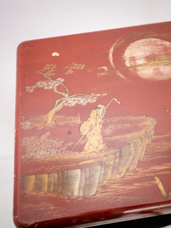 Image 1 of tavolino laterale laccato rosso art déco giapponese