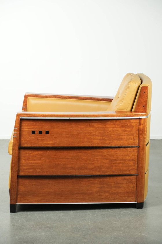 Image 1 of In goede staat verkerende luxe Art Deco design fauteuil van Schuitema uit de Decoforma serie, model Frank