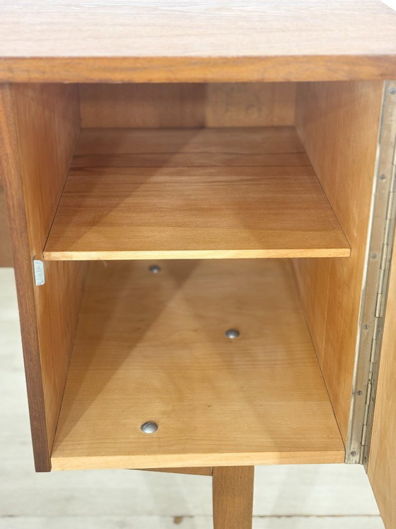 Image 1 of Bureau style années 60 – Noyer vintage