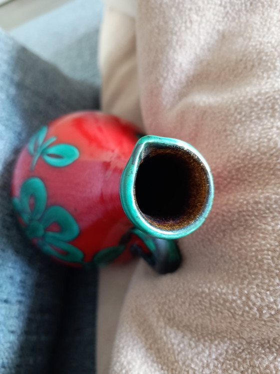 West Germany Schlossberg Vase Red with Green Motifs – Ceramic (photo 7 of 8)