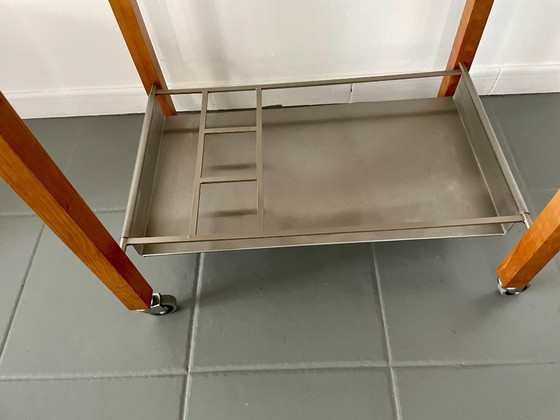 Image 1 of Chariot de bar vintage au design scandinave avec glacière intégrée en métal