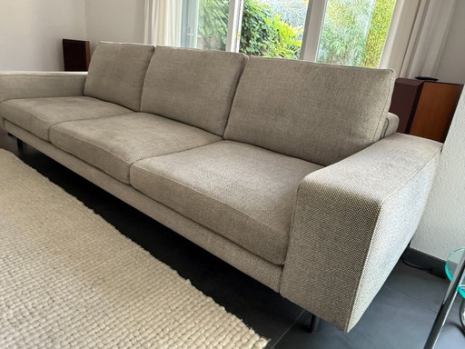 Minotti very spacious 3 seater sofa in perfect condition