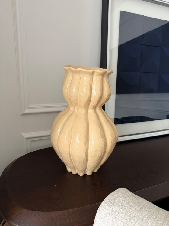 Earthenware Vase – Ceramic (photo 3 of 6)