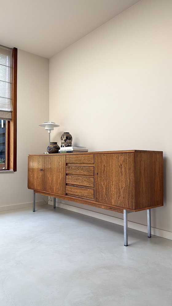 Image 1 of Vintage palissander / houten dressoir 