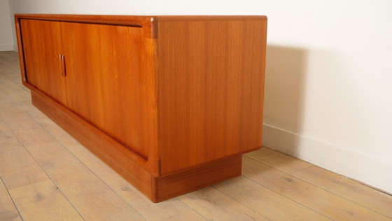 Image 1 of Vintage sideboard | 220 cm Dyrlund | 1960s | Tambourdeurtjes