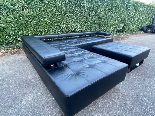 Montèl Cipriani design hoekbank zwart leer met hocker – Iconisch Nederlands design – Premium zwart lederen comfort