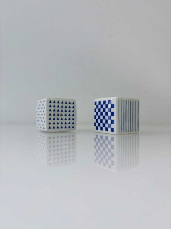 Set sale e pepe con design grafico blu – Accessori da tavola, Porcelain (photo 4 of 8)