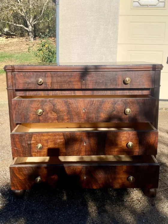 Image 1 of Cassettiera antica Luigi Filippo con piano in marmo nero