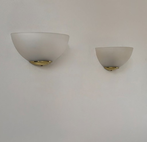 Coppia di applique vintage, vetro smerigliato e ottone, Francia, 1970