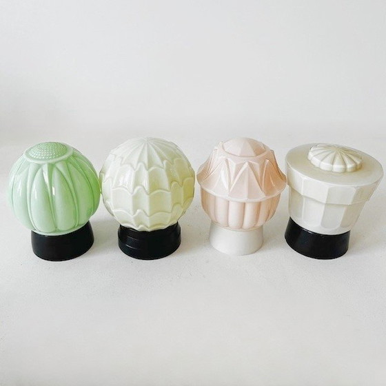 Image 1 of Thabur Art Deco Plafondlamp beige 1930'S plafonnière