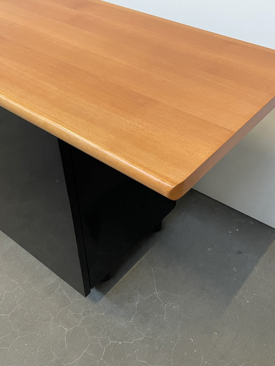 Image 1 of Buffet design italien noir avec plateau en bois, années 90