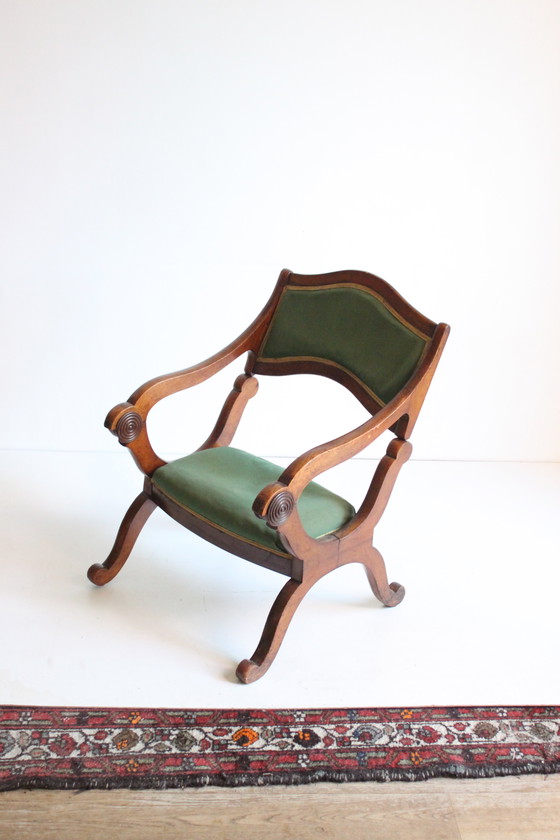 Image 1 of Viktorianischer metamorpher Gebetshocker und Stuhl Prie Dieu