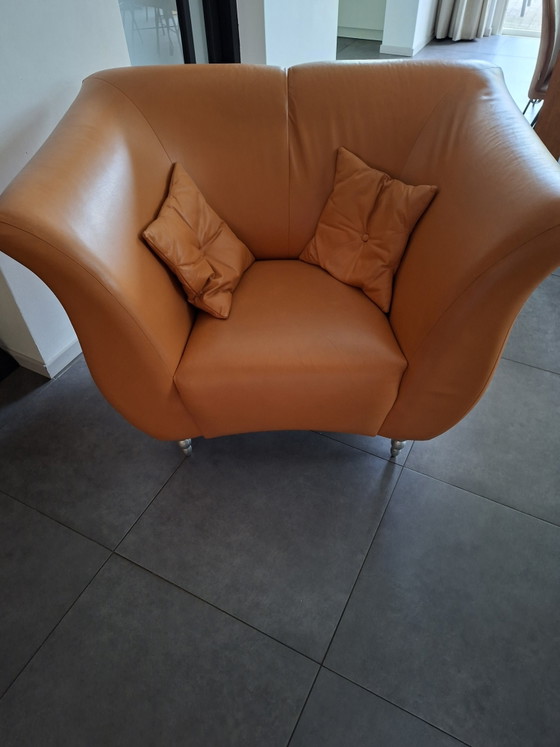 Sillón de diseño – Loveseat, Leather (photo 3 of 5)