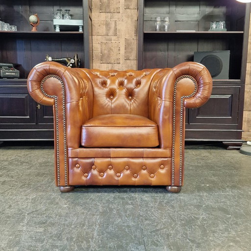 Chesterfield First Class armchair - cloudy brown old